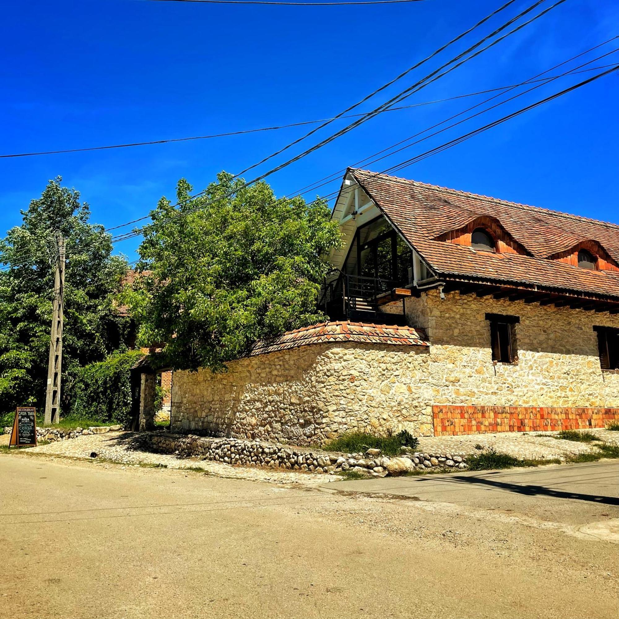Sokolar Casa Thea Cheile Nerei酒店 外观 照片